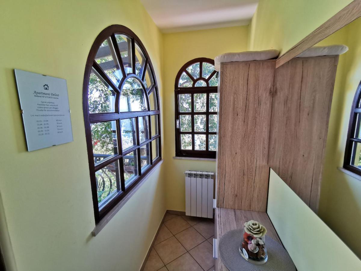 Apartment Delost Lovran Buitenkant foto