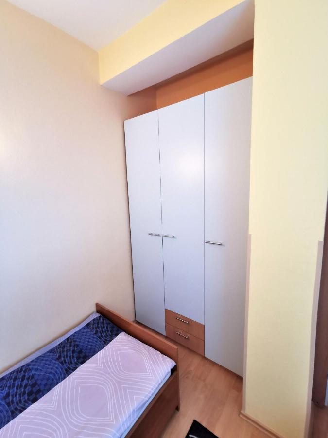 Apartment Delost Lovran Buitenkant foto
